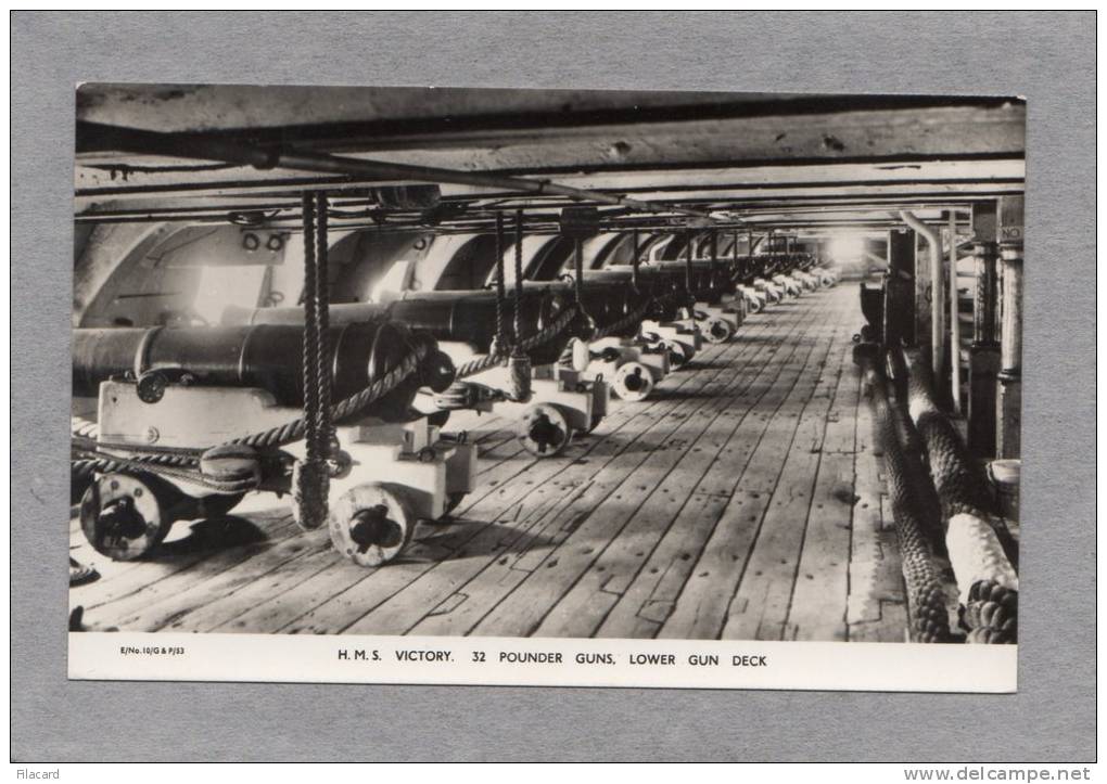 32709     Regno  Unito,   H.M.S.  Victory  -  Pounder  Guns  -  Lower   Gun  Deck,  NV - Portsmouth