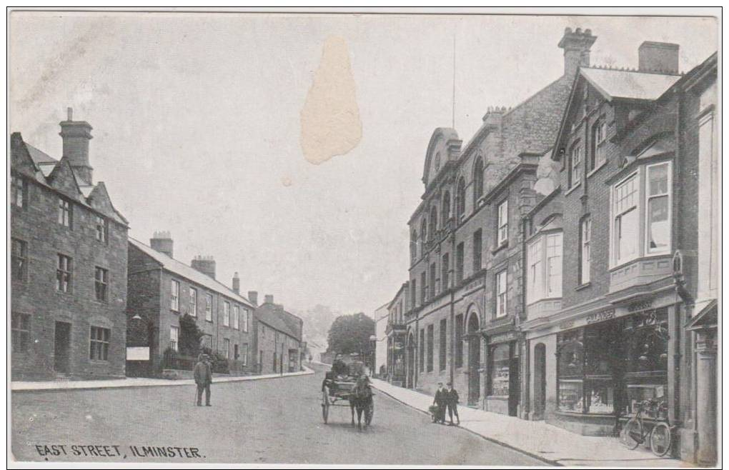 East Street, Ilminster. Unused Card. Chapman &amp; Son, Dawlish. - Other & Unclassified