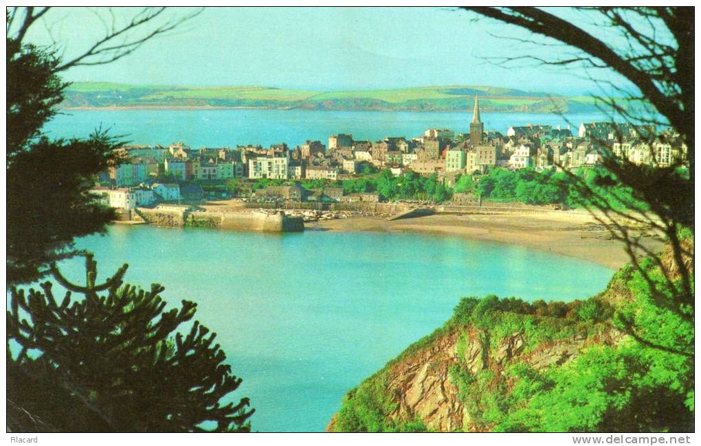 33068    Regno  Unito,   Galles   -  Tendby  And  Caldey  Island  From  North  Cliff,  VG  1975 - Pembrokeshire