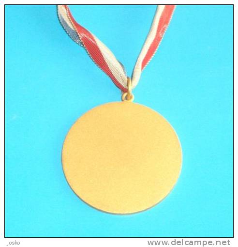 TENNIS MEDAL ( Croatian Old Official Tennis Medal From 1977.  ) * Sport Medaille Tenis - Abbigliamento, Souvenirs & Varie