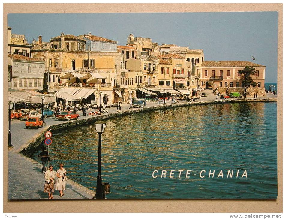 Peugeot 104, Audi 100, Vauxhall Viva Estate HB, VW Bus T2, Honda Camino, Crete Chania Vyronas - Voitures De Tourisme