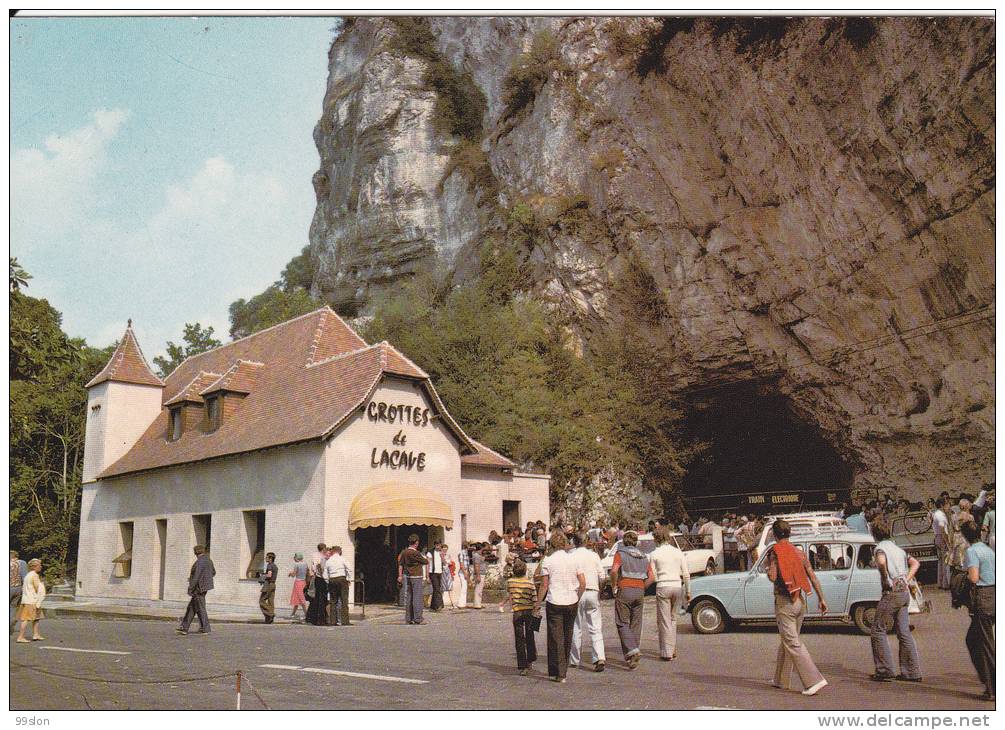46 - GROTTES DE LACAVE - Entrée Des Grottes Et Le Rocher - Lacave