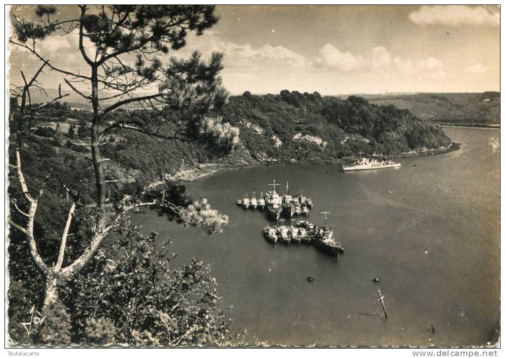 CPSM 29 LANEVENNEC LE BOIS DE L ABBAYE SAINT GUENOLE SUR LA POINTE DE PENFORN Grand Format - Landévennec