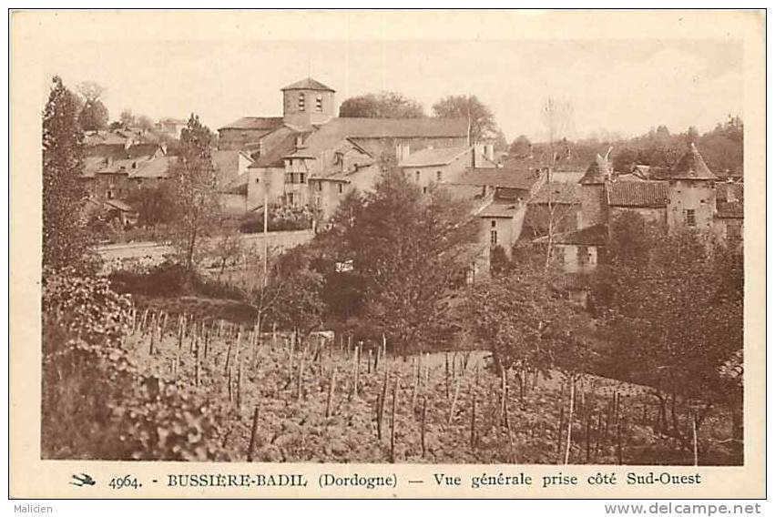 Dordogne -ref A544- Bussiere Badil - Vue Generale Prise Cote Sud Ouest - Carte Bon Etat - - Autres & Non Classés