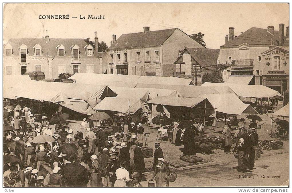 Connerre Le Marché Belle Animation Timbre Decollé Au Verso - Connerre