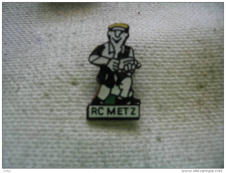 Pin´s Du RUGBY Club De METZ - Rugby