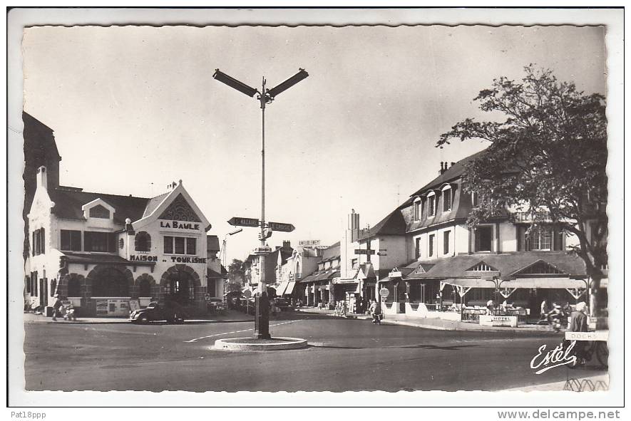 LA BAULE 44 - Avenue Du Général De Gaulle - CPSM Dentelée PF Peu Fréquente (1 Sur Le Site) N° 686 - Loire Atlantique - La Baule-Escoublac