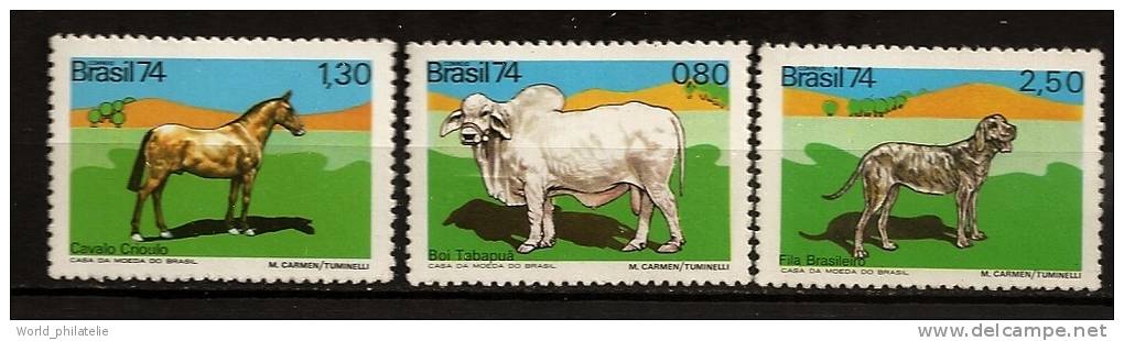 Bresil Brasil 1974 N° 1123 / 5 ** Elevage, Agriculture, Animaux, Boeuf, Cheval, Chien - Neufs