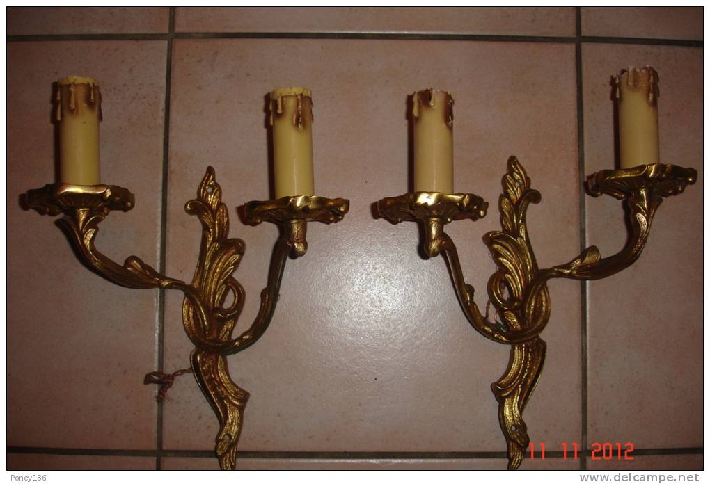 Paire D'appliques En Bronze De Style Louis XV,XXème H:28,5,l: 21 - Lighting & Lampshades