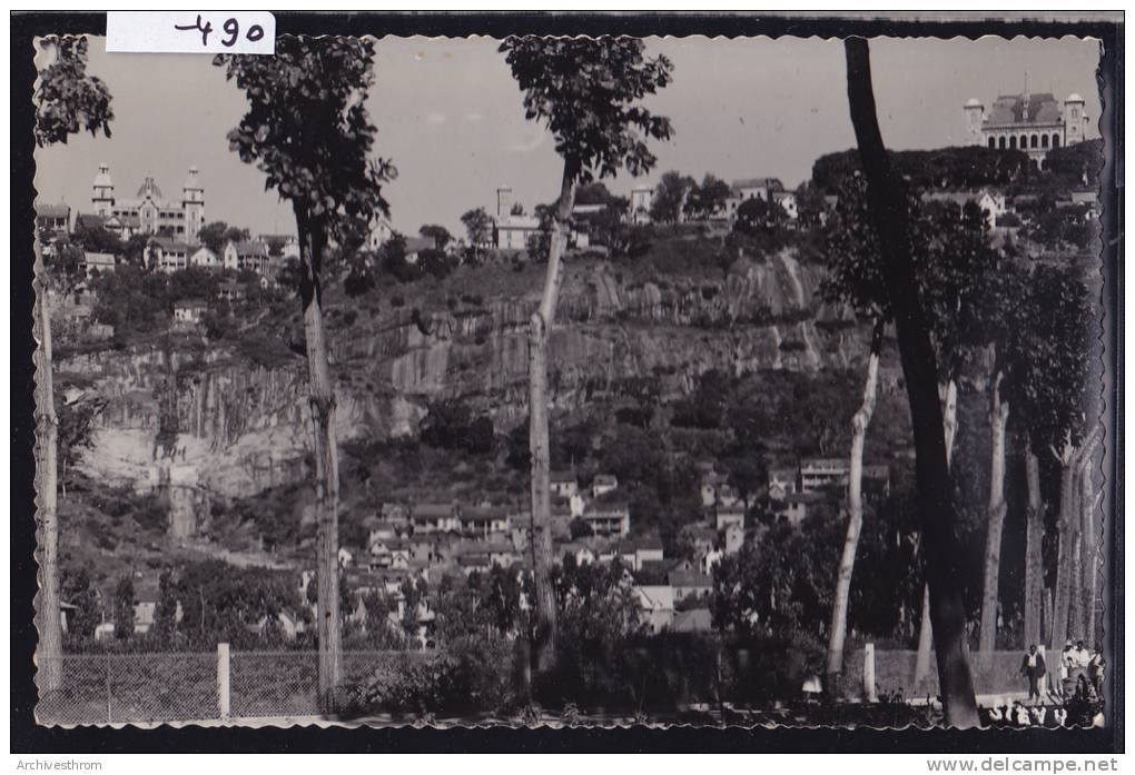 Madagascar - Tananarive : Palais Du 1er Minitre, Palais De La Reine Et Rempart Des Martyrs (1957) (-490) - Madagascar