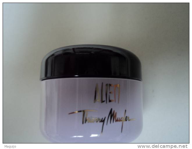 MUGLER " ALIEN " MINI  " CREME D´ECLAT´ 15 ML   LIRE & VOIR!!! - Miniatures Femmes (sans Boite)