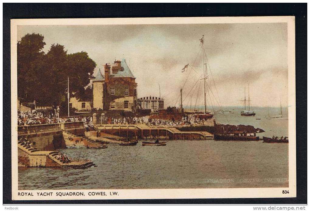 RB 900 -  "Bay Series" Postcard - Royal Yacht Squadron Cowes - Isle Of Wight - Cowes