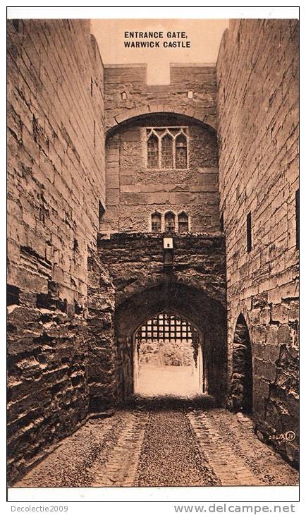 BR39454 Entrance Gate Warwick Castle    2 Scans - Warwick