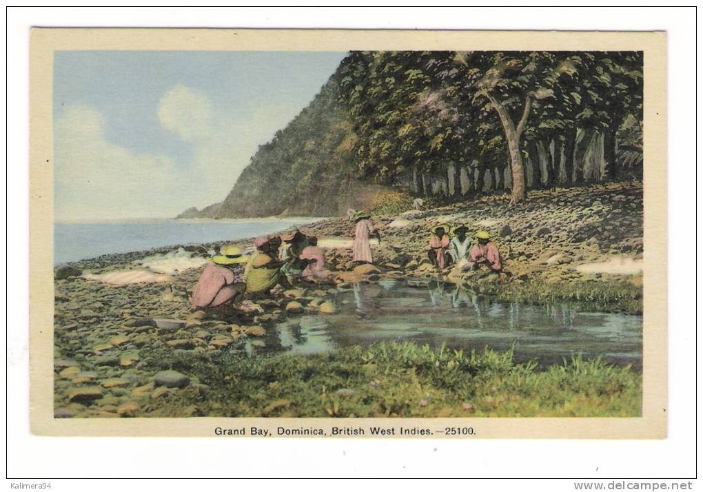 ÎLE  DE  LA  DOMINIQUE  /  DOMINICA  ( B.W.I. = British West Indies ) /  GRAND  BAY   ( Lavandières Locales ! ) - Dominica