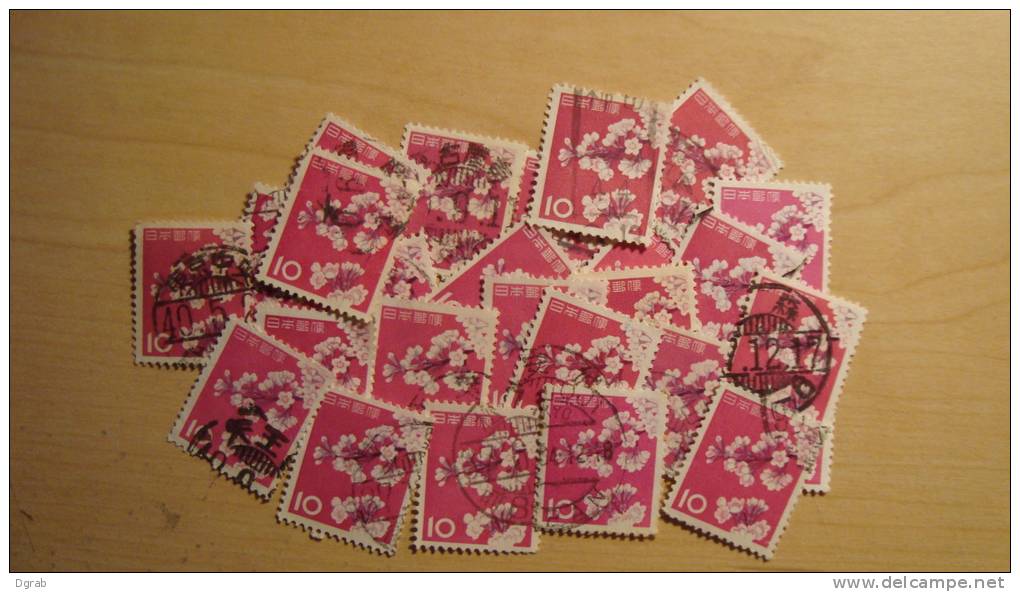 Japan  1961 Scott #725  Used  Quantity: 25 - Gebruikt