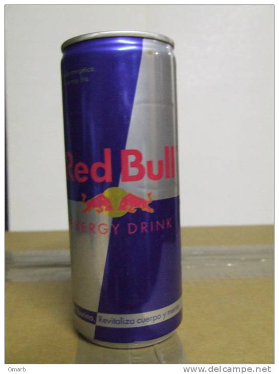 Alt137 Lattina Bibita, Boite Boisson, Can Drink, Lata Bebida, 33cl, Red Bull Energy Drink, 2000 Espana, Spagna - Dosen