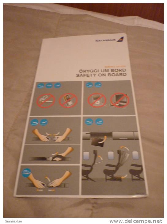 Icelandair Iceland - Consignes Sécurité/safety Card - Safety Cards