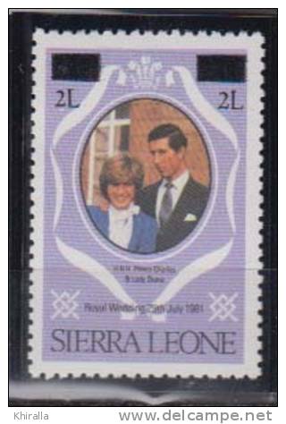 EUROPE  GRANDE BRETAGNE  COLONIES  SIERRA LEONE    1982   N° 515   COTE  4.80  EUROS     ( 244) - Sierra Leone (...-1960)