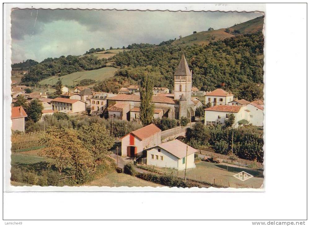 Saint Etienne De Baigorry - Vue Générale Circulée Timbrée 1988 - Saint Etienne De Baigorry