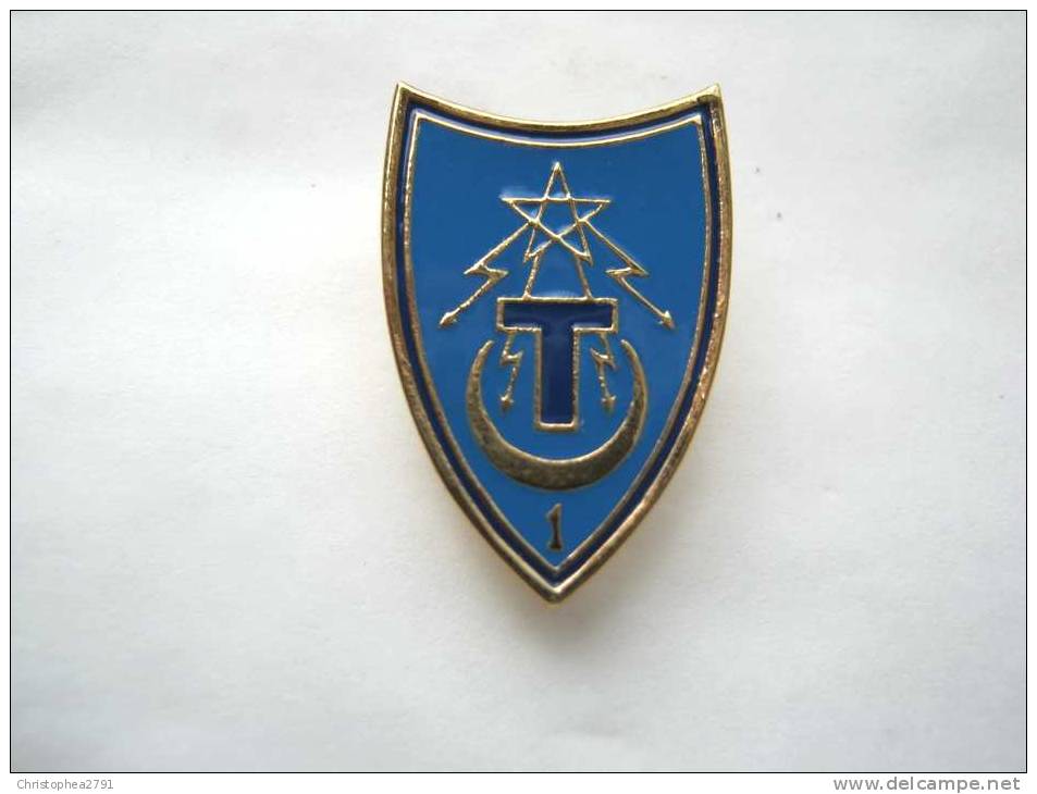 INSIGNE PINS REGIMENT DES TRANSMISSIONS 1° COMPAGNIE DU 1° RT FAB LUXE SHELI  ETAT EXCELLENT - Militaria