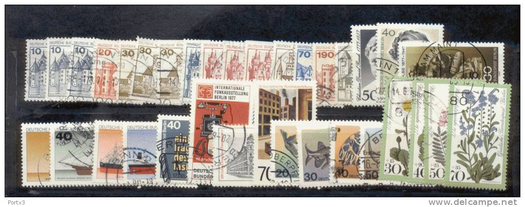 Berlin Jahr 1977 Komplett / Year 1977 Complete Used /  Gestempelt - Gebraucht