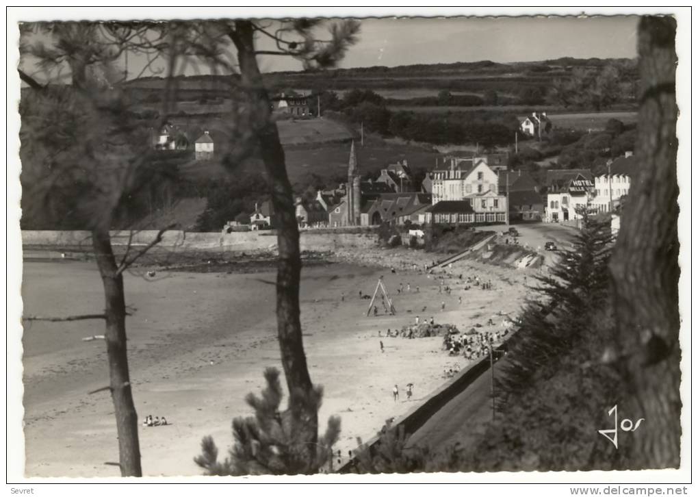 SAINTMICHEL EN GREVE  - Encadré De Hautes Falaises La Jolie Station De .....   .. CPM - Saint-Michel-en-Grève