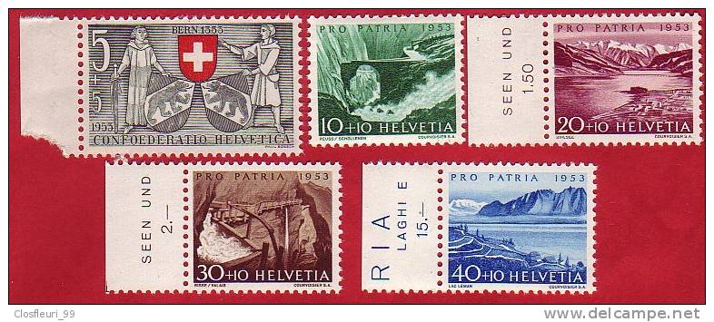 Série Neuve Sans Charnière  De 1953, En Bord De Feuilles Pour 4 Timbres Sur 5. - Unused Stamps