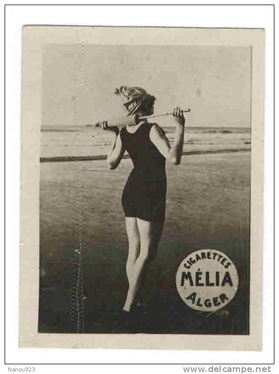 CHROMO CIGARETTES MELIA ALGER PIN UP : "Femme En Bord De Mer Avec Ombrelle" - Melia