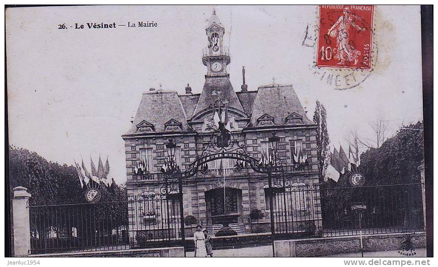 LE VESINET MAIRIE - Le Vésinet