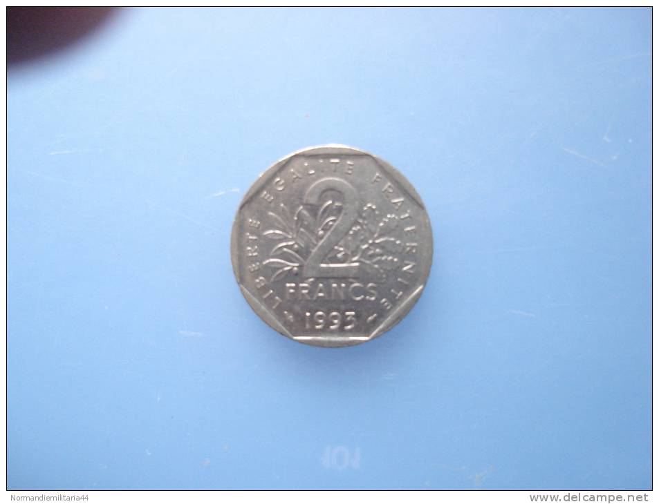 Piece De 2 Francs (jean Moulin ) - Gedenkmünzen