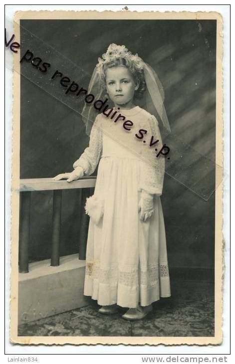 - Jolie Communiante, De Piombino, Juin 1948, Carte-photo, CIVILINI Photographe, Texte En Italien Au Verso, TBE, Scans. - Livorno