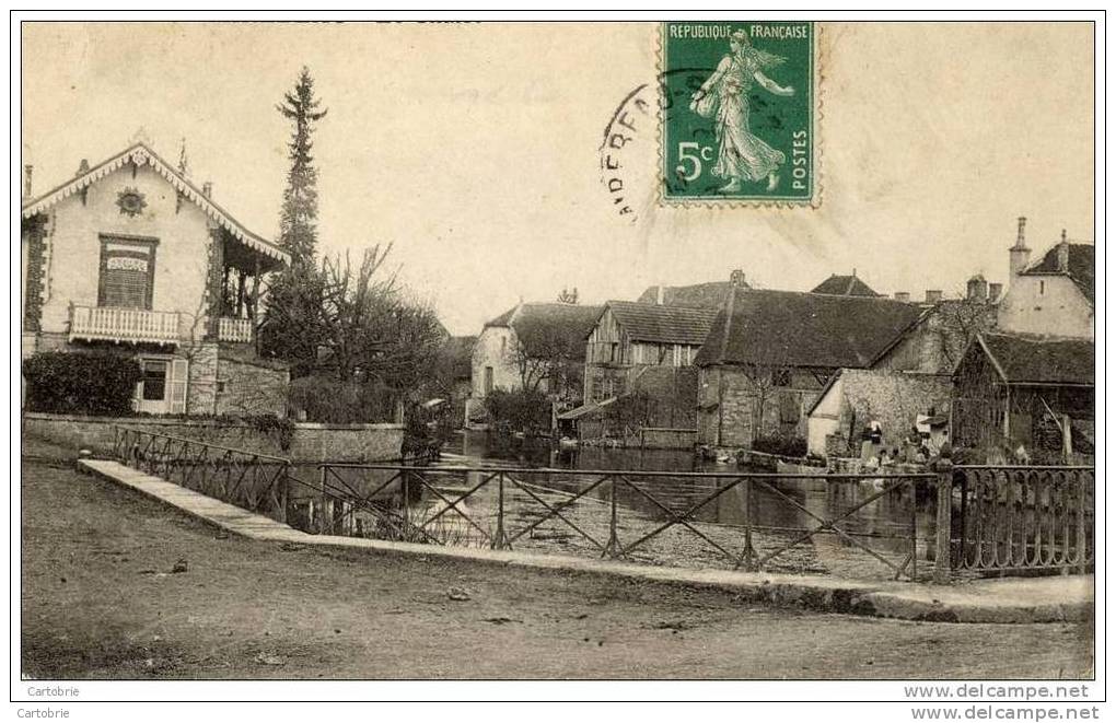 21 - MIREBEAU - Le Chalet - Mirebeau