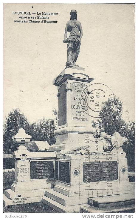 NORD PAS DE CALAIS - 59 - NORD - LOUVROIL - Le Monument érigé à Ses Enfants Morts Au Champ D'honneur - Louvroil