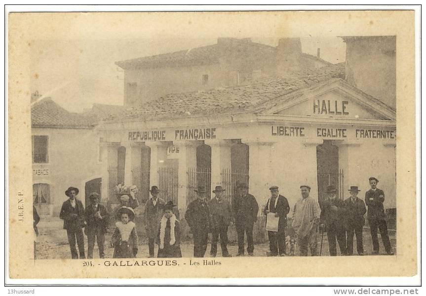 Carte Postale Ancienne Gallargues - Les Halles - Marché - Gallargues-le-Montueux