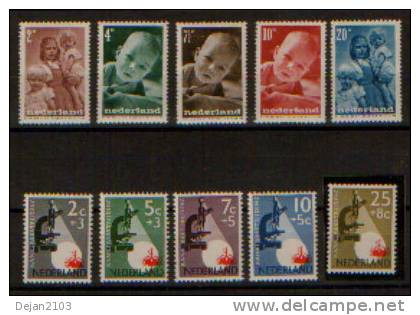 NETHERLANDS 1947,1955 MNH ** - Nuovi