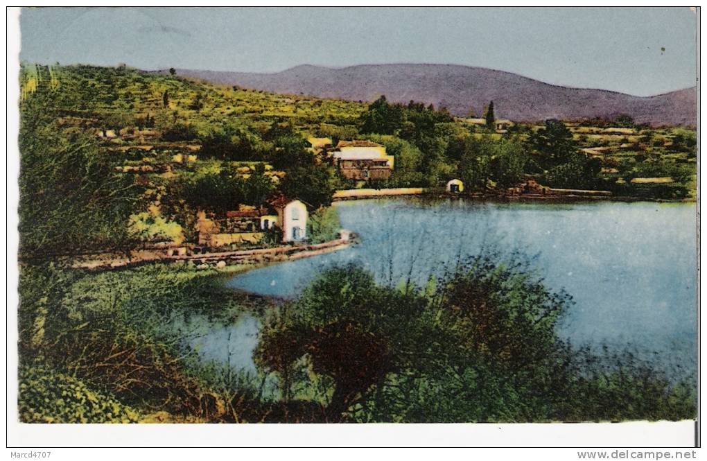 BESSE Sur ISSOLE 83 Var Le Lac Et Les Villas En Date Du 25-07-1953 - Besse-sur-Issole