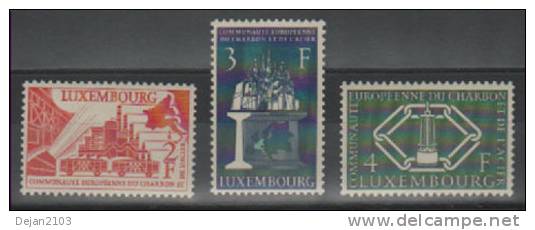 Luxembourg 10 Years Since Montanunion Mi#552/4 1956 MNH ** - Neufs