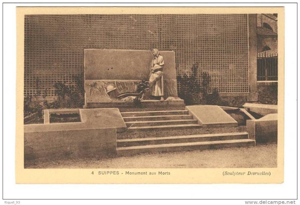 4 - SUIPPES - Monument Aux Morts - Autres & Non Classés