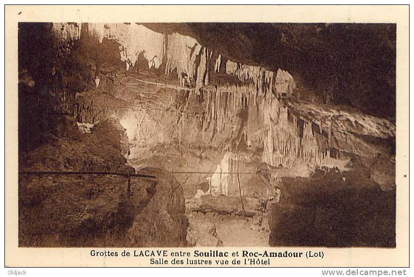 Grottes De LACAVE Salle Des Lustres Vue De L'Hôtel - Lacave