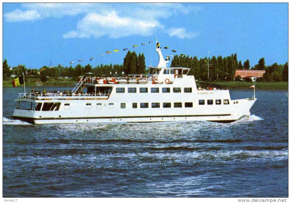 00434 Motorschiff FLANDRIA 24 Im Hafen Von Antwerpen - Dampfer