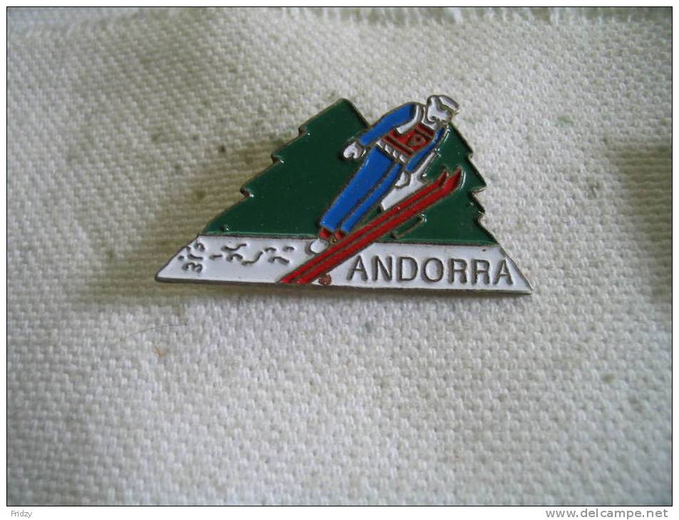 Pin´s Ski à ANDORRA - Wintersport