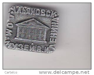Russia USSR Old Pin Badge - Ulianovsk - V I Lenin Museum - Pin-ups