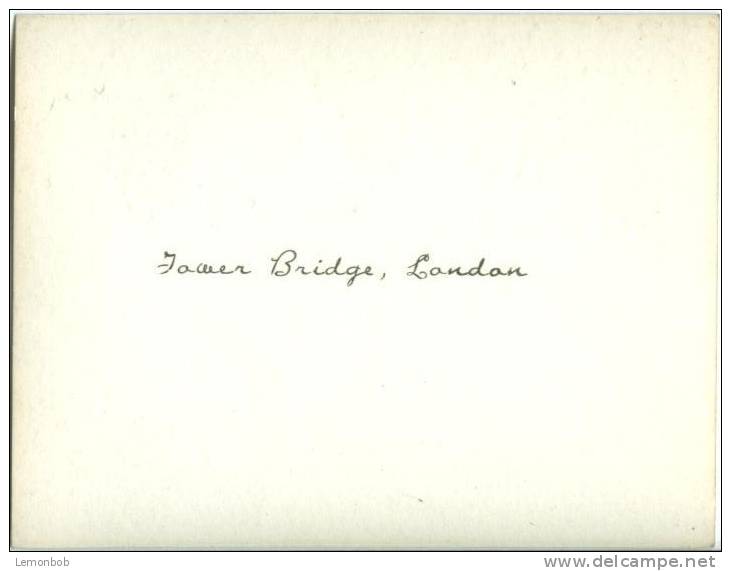 UK, London, Tower Bridge, 1920s Real Photo Snapshot [12669] - Other & Unclassified