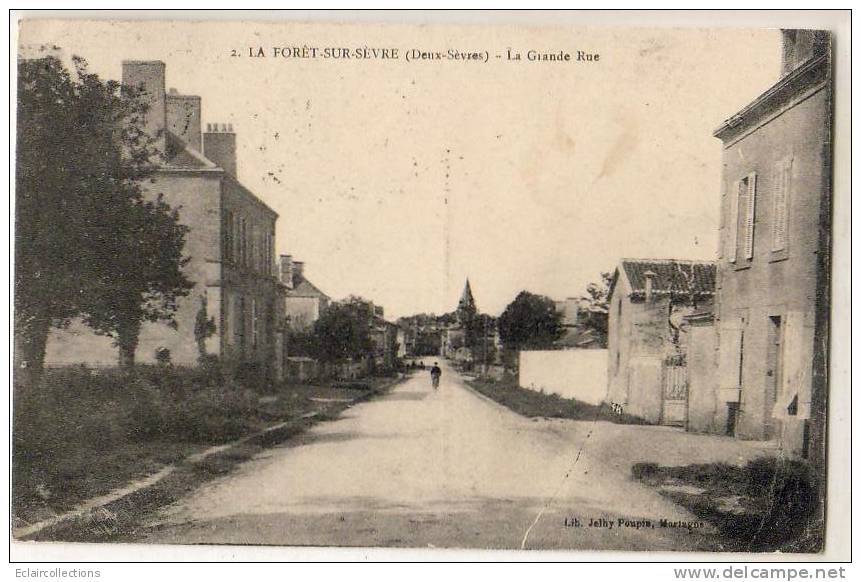 La Forêt Sur Sèvre   La Grande Rue - Autres & Non Classés