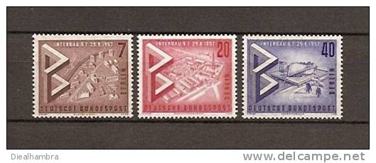 GERMANY DEUTSCHE BUNDESPOST BERLIN INTERBAU BERLIN 1957 / MNH / 160 - 162 - Unused Stamps