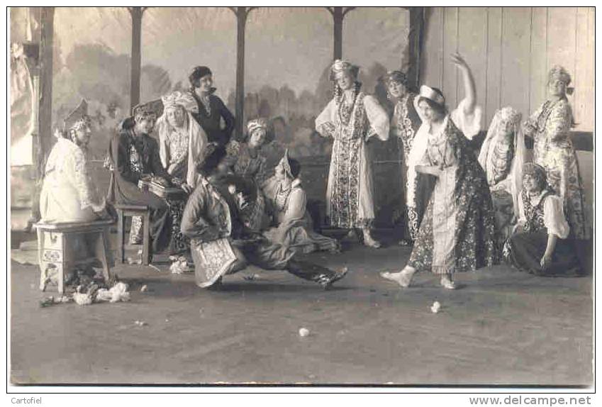 RUSSIA-ORIGINAL-PHOTO-POSTCARD-1928-RUSSIAN SCHOOL-DANCING CHILDREN-ORTHODOX -LOOK AT 2 SCANS-TOP!!! - Russia