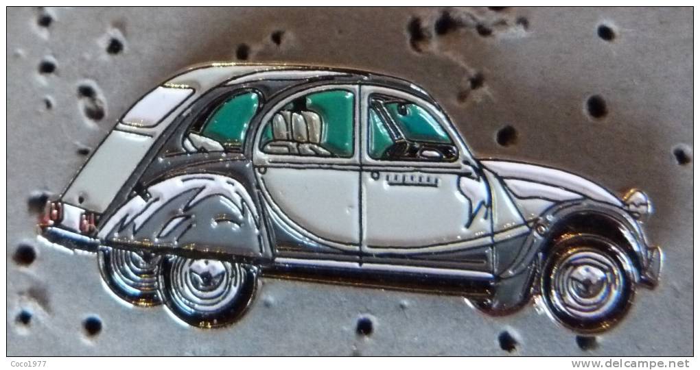 PIN´S VOITURE CITROEN 2 CV CHEVAUX DEUDEUCHE - Citroën