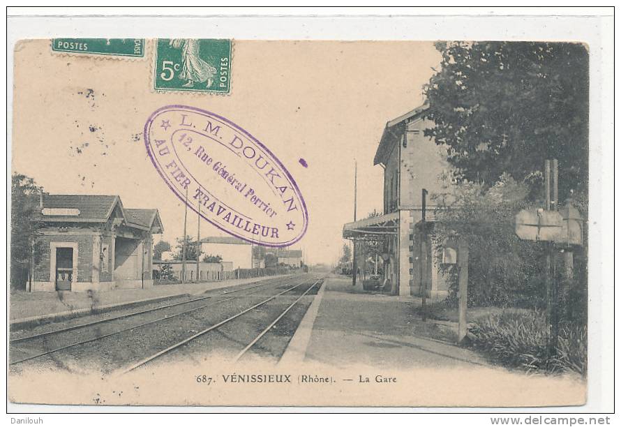 69 // VENISSIEUX   La Gare  N° 687 - Vénissieux