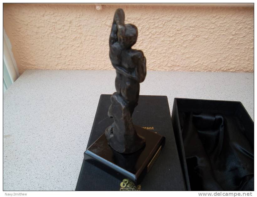 REPRODUCTION BRONZE *L´ESCLAVE MOURANT. D´APRES L´OEUVRE DE MICHEL ANGE - Brons