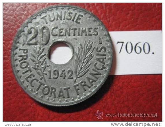 Tunez  20 Centimos 1361 / 1942 , Zinc Metal De Guerra RARA Tunis, Tunisie, 20 Cents 1361/1942, Metàl Guerre , Zinc RARE - Tunisia